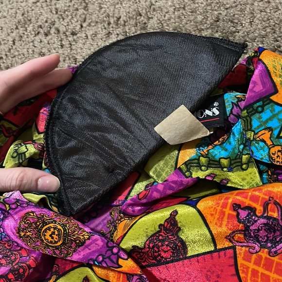 Colorful - Picture 3 of 3